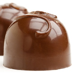 How to Temper Chocolate - Tempered Chocolate Bonbons 